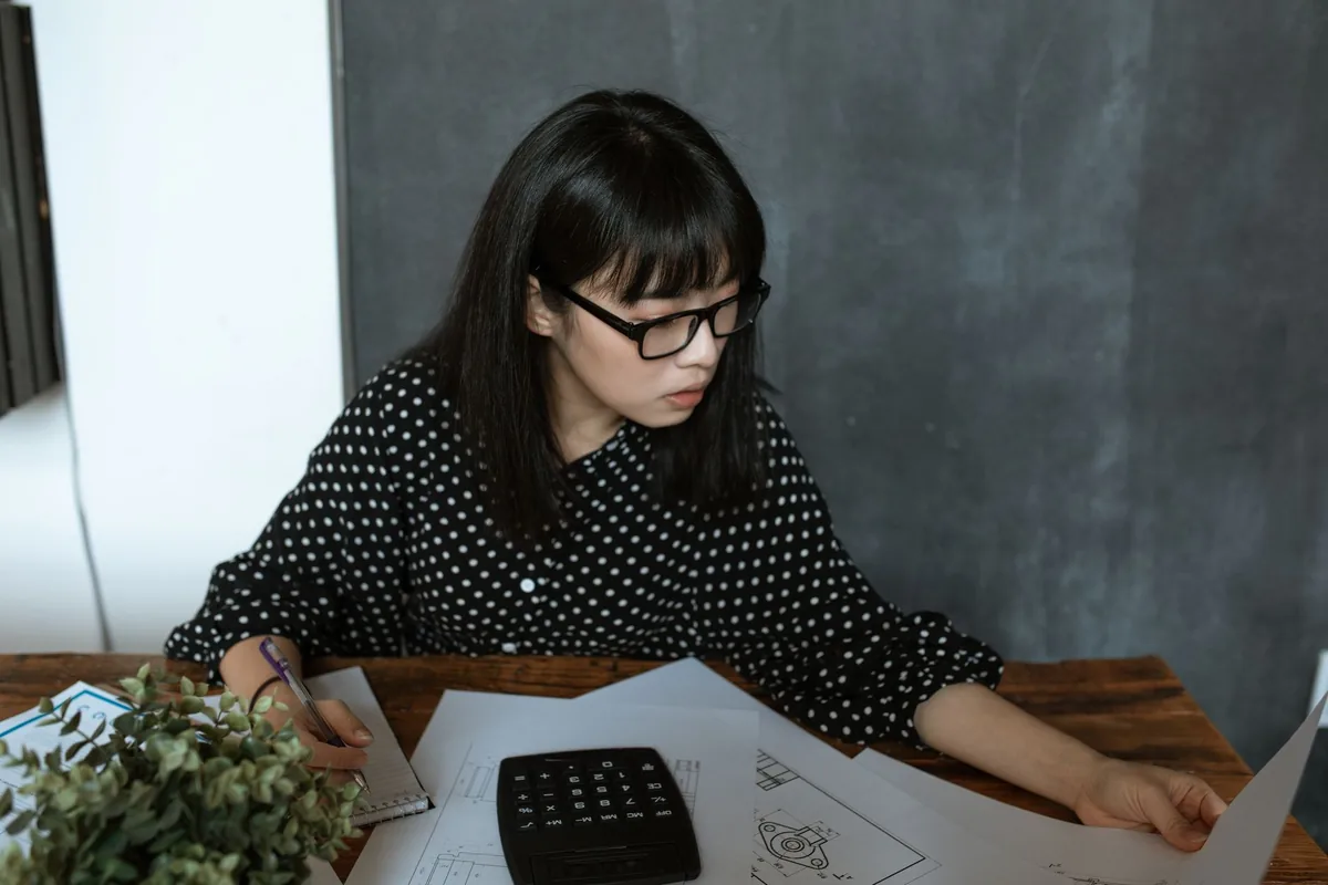Use Ergonomic Desk Height Calculator OSHA Standards to Set Up Your Workstation